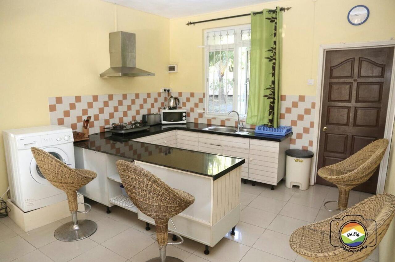 Isola Bella Luxury Villa Ла-Голет Экстерьер фото